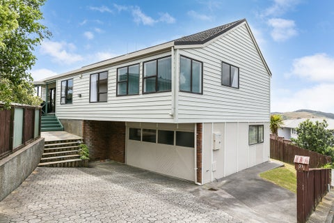 21 Glen Alton Avenue, Paparangi, Wellington