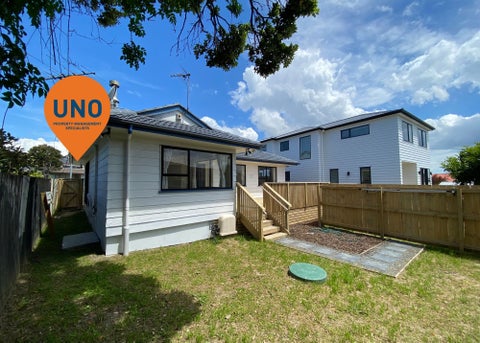 49 Meadowood Drive, Unsworth Heights, Auckland