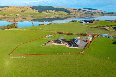 204 Baker Road, Berwick Forest, Outram