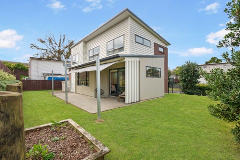 109 Castledine Crescent, Glen Innes, Auckland