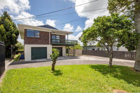 2/54 Tirimoana Road, Te Atatu South, Auckland