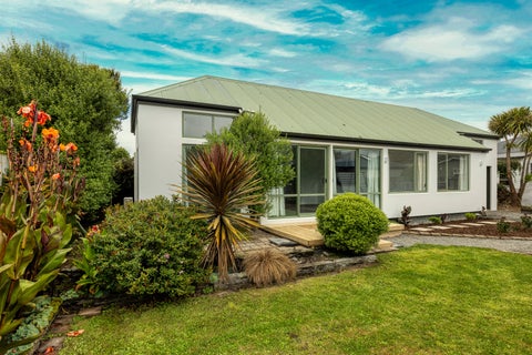 2/83 Sullivan Avenue, Woolston, Christchurch
