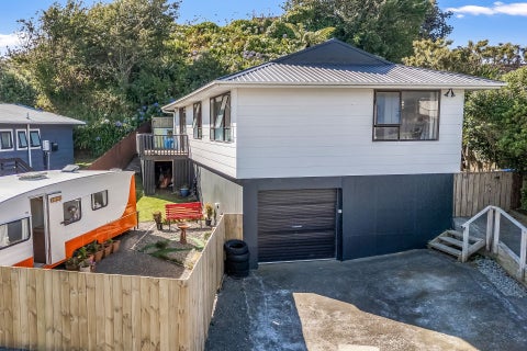 13 Tahurangi Place, Spotswood, New Plymouth