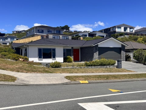 44 Margaret Shields Avenue, Aotea, Porirua