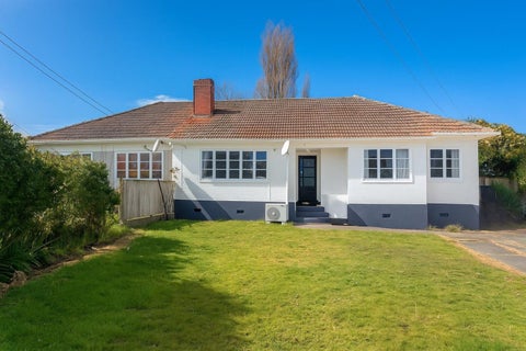 7/9 Bell Street, Marton