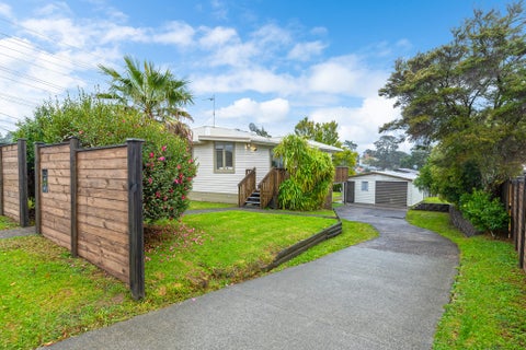 68 Glen Marine Parade, Glendene, Auckland