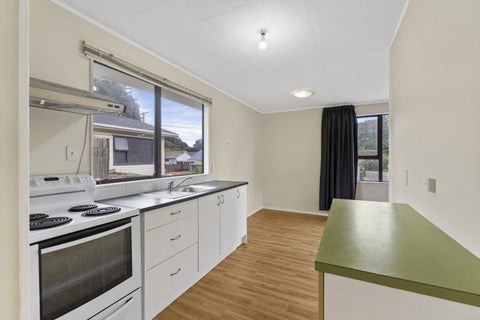 18 Ruahine Street, Paraparaumu