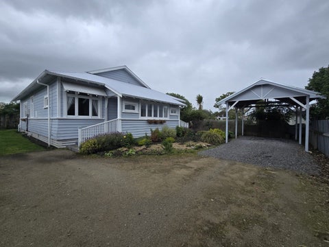 11 Lewis Avenue, Aramoho, Whanganui