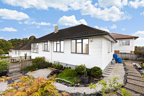 31 Smallfield Avenue, Mount Roskill, Auckland