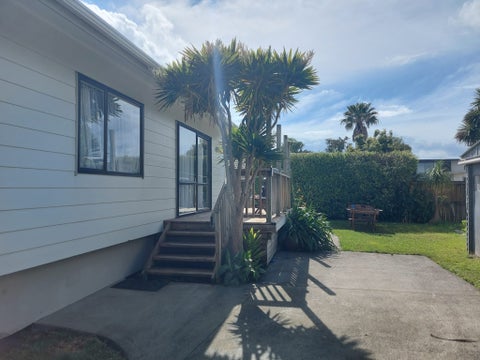 1/1 Don Street, Papakura, Auckland