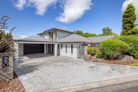12 Jarrah Park Drive, Pyes Pa, Tauranga