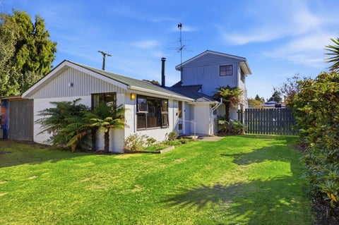 20 Queens Avenue, Waikuku Beach, Waikuku Beach