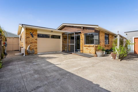 35A Tukapa Street, Westown, New Plymouth