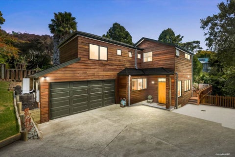 2/67 Raleigh Road, Northcote, Auckland