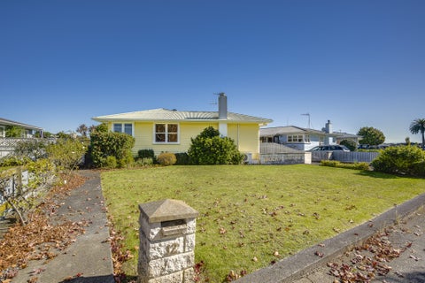 12 Bill Hercock Street, Pirimai, Napier