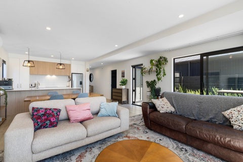 10 Chapman Way, Jacks Point, Queenstown