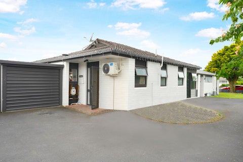 2/232 St George Street, Papatoetoe, Auckland