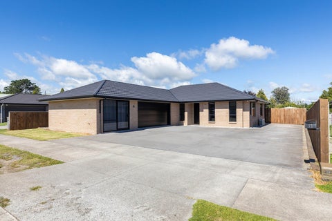 11 Dreaver Drive, Waitara, Waitara