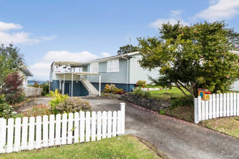 50 Canberra Avenue, Lynfield, Auckland