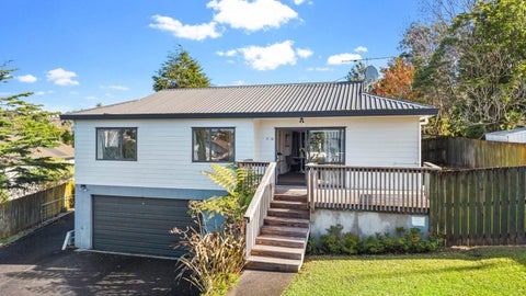 1/87 Athena Drive, Totara Vale, Auckland