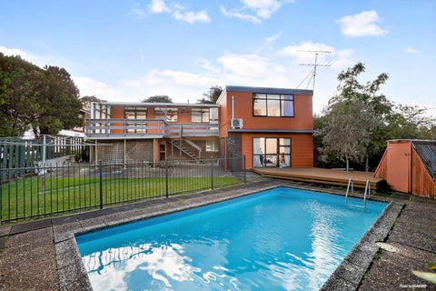 4 Tropicana Drive, Mount Roskill, Auckland