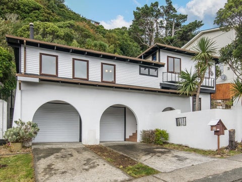 35 Woodhouse Avenue, Karori, Wellington