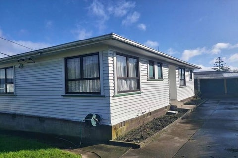 72 Sylvan Crescent, Te Atatu South, Auckland