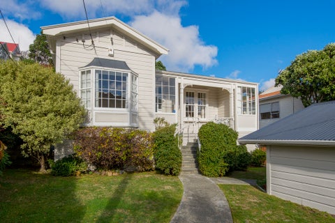 35 Waipapa Road, Hataitai, Wellington