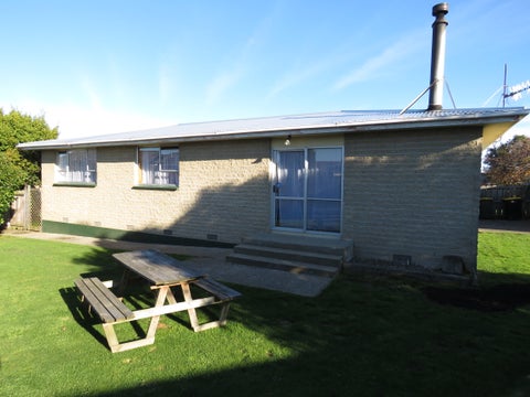 38 Dundee Place, Strathern, Invercargill