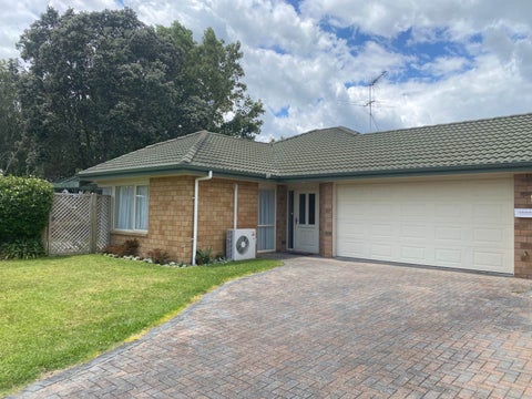 2 Longford Park Drive, Takanini, Auckland