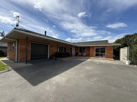 9 March Street, Spring Creek