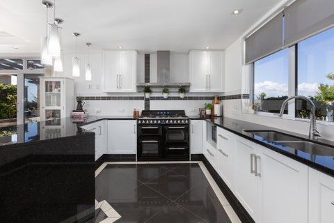 22 Kahurangi Heights, Aotea, Porirua