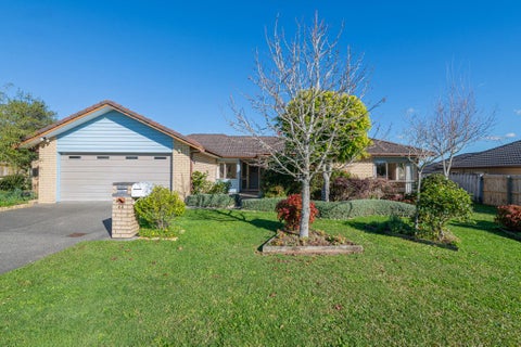 44 Seamount Drive, Red Beach, Red Beach