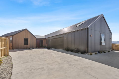 21 Packer Road, Wanaka
