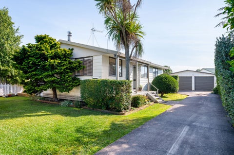 8 Bruton Place, Nawton, Hamilton