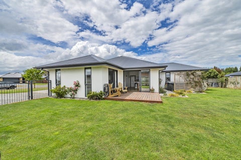 18 Newbrook Terrace, Darfield, Darfield