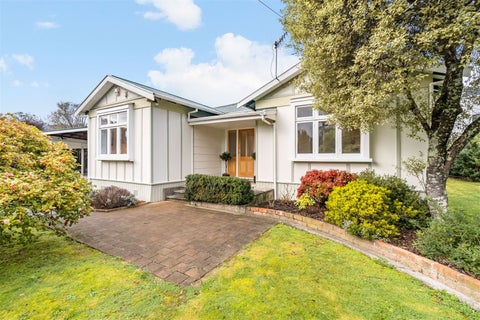 30A Whitemans Road, Silverstream, Upper Hutt