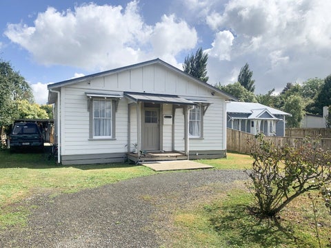 8 Christian Street, Dannevirke