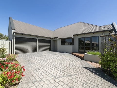 21 Westhaven Place, Redwoodtown, Blenheim