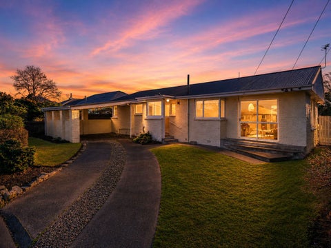 22 Rossiter Avenue, Redwood, Christchurch