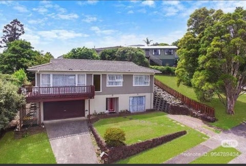 13 Robbies Road, Shelly Park, Auckland
