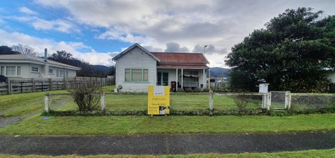 18 Waite Street, Featherston