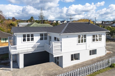 60 Titirangi Road, New Lynn, Auckland