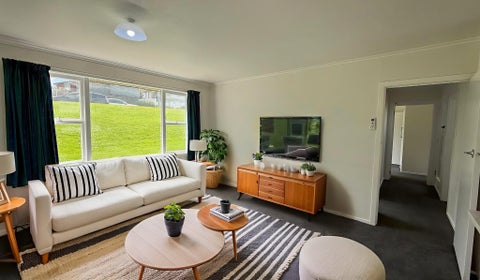 2/15 Stanton Terrace, Lynfield, Auckland