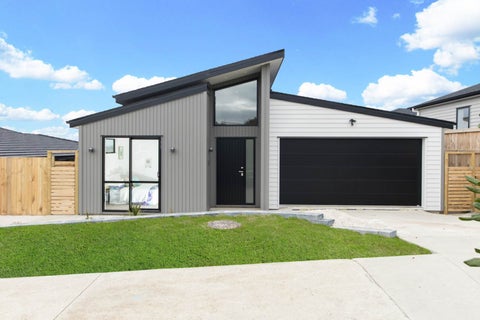 8B Crows Road, Swanson, Auckland