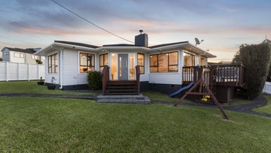 45 Matipo Road, Te Atatu Peninsula, Auckland