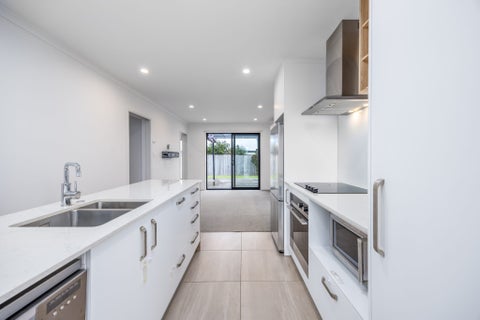 27 Houhora Street, Westgate, Auckland