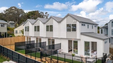 7A Camrose Place, Glenfield, Auckland