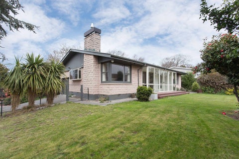 2 Pitt Place, St Albans, Christchurch