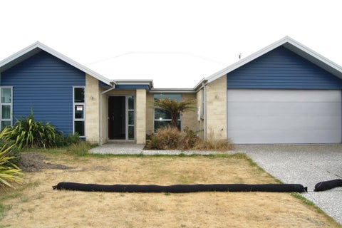 4 Larchwood Lane, Parklands, Christchurch